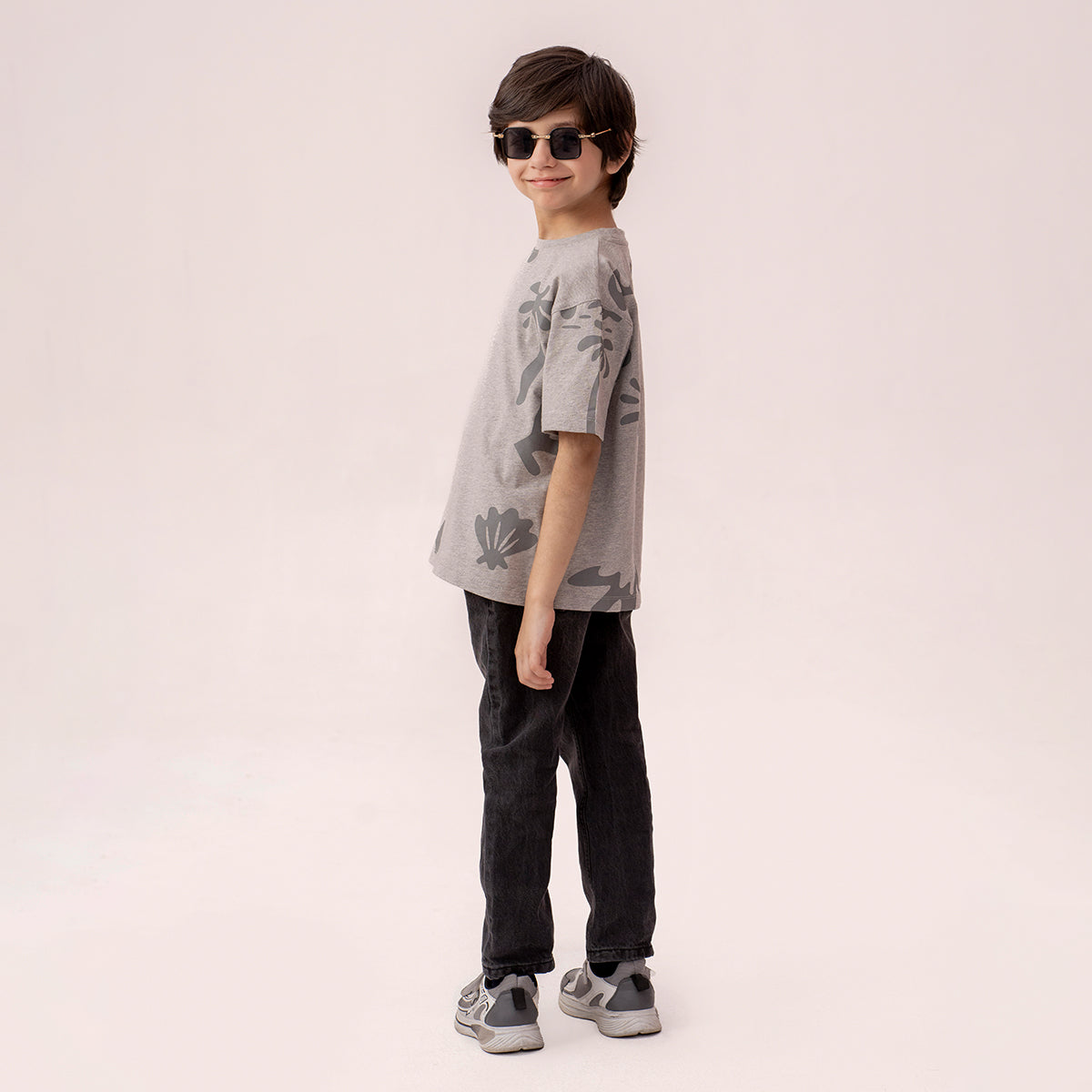 Boys grey oversized t-shirt BTK-0005